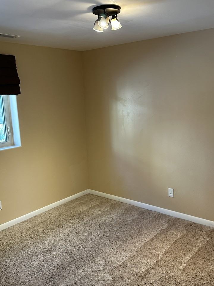 208 East 200 South - 6Suit 1-6 #6 - Photo 6 of 10