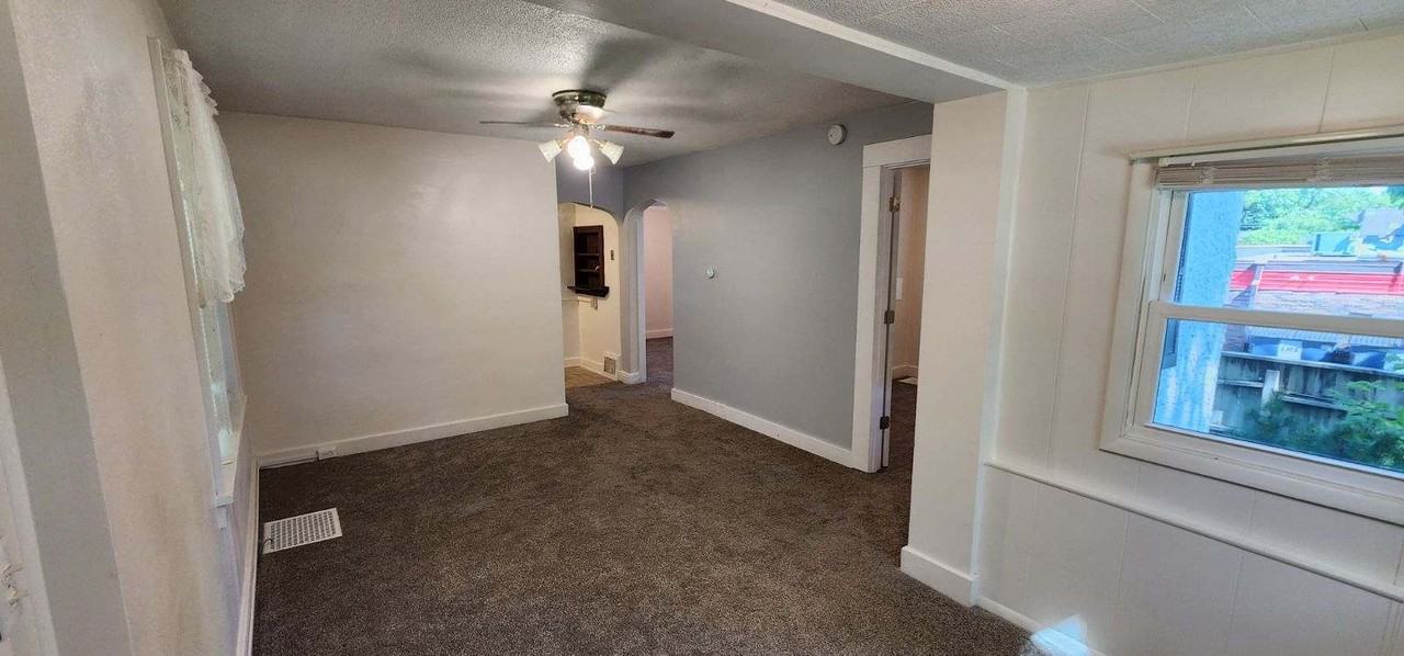 1217 4th Ave Se #1 - Photo 6 of 24
