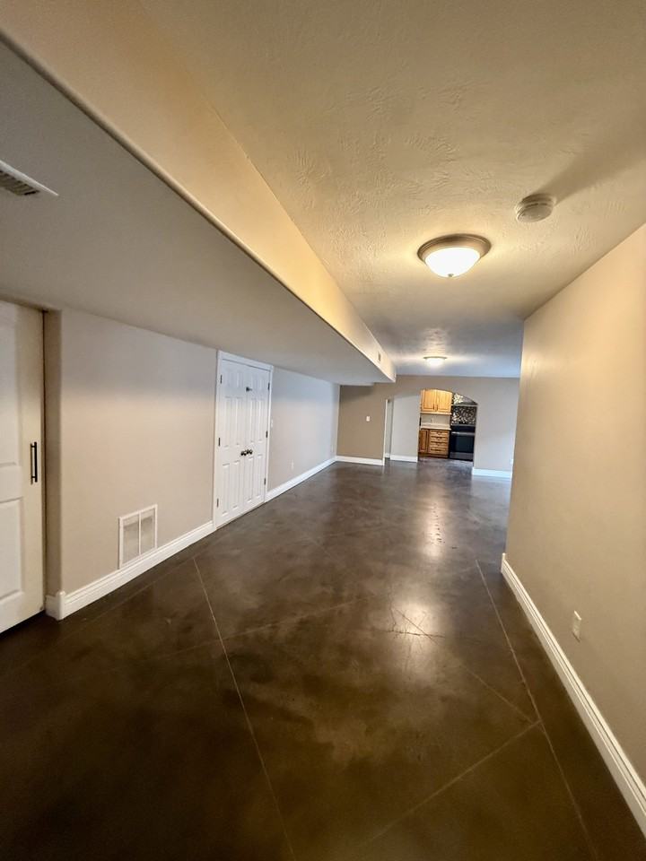 4427 S Lago Grande Dr #1 - Photo 6 of 19
