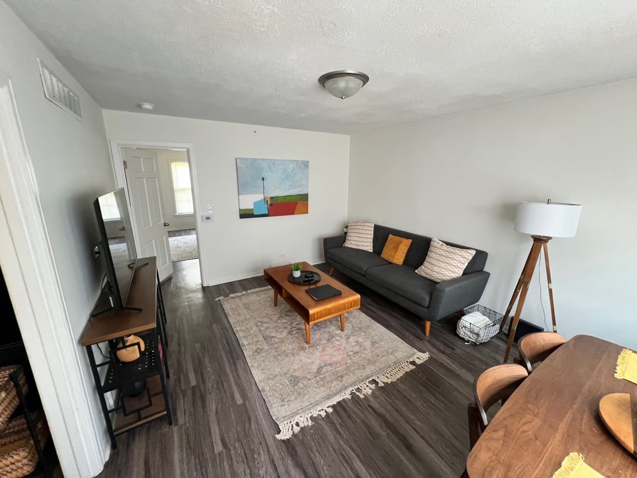 41 E North Ave #41-3R - Photo 2 of 10