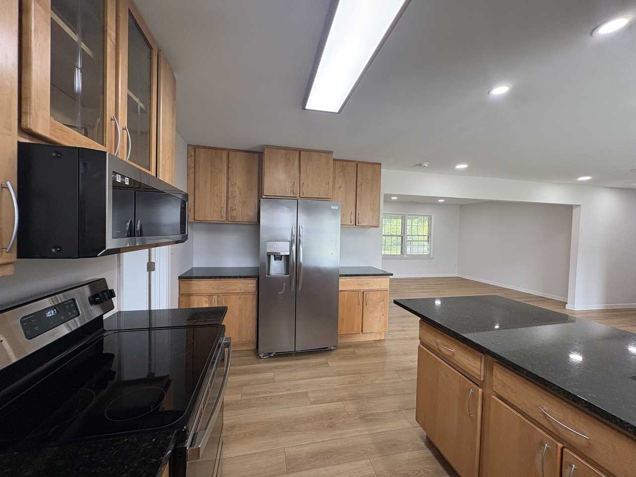 499 Greenwell Ct #1 - Photo 4 of 23