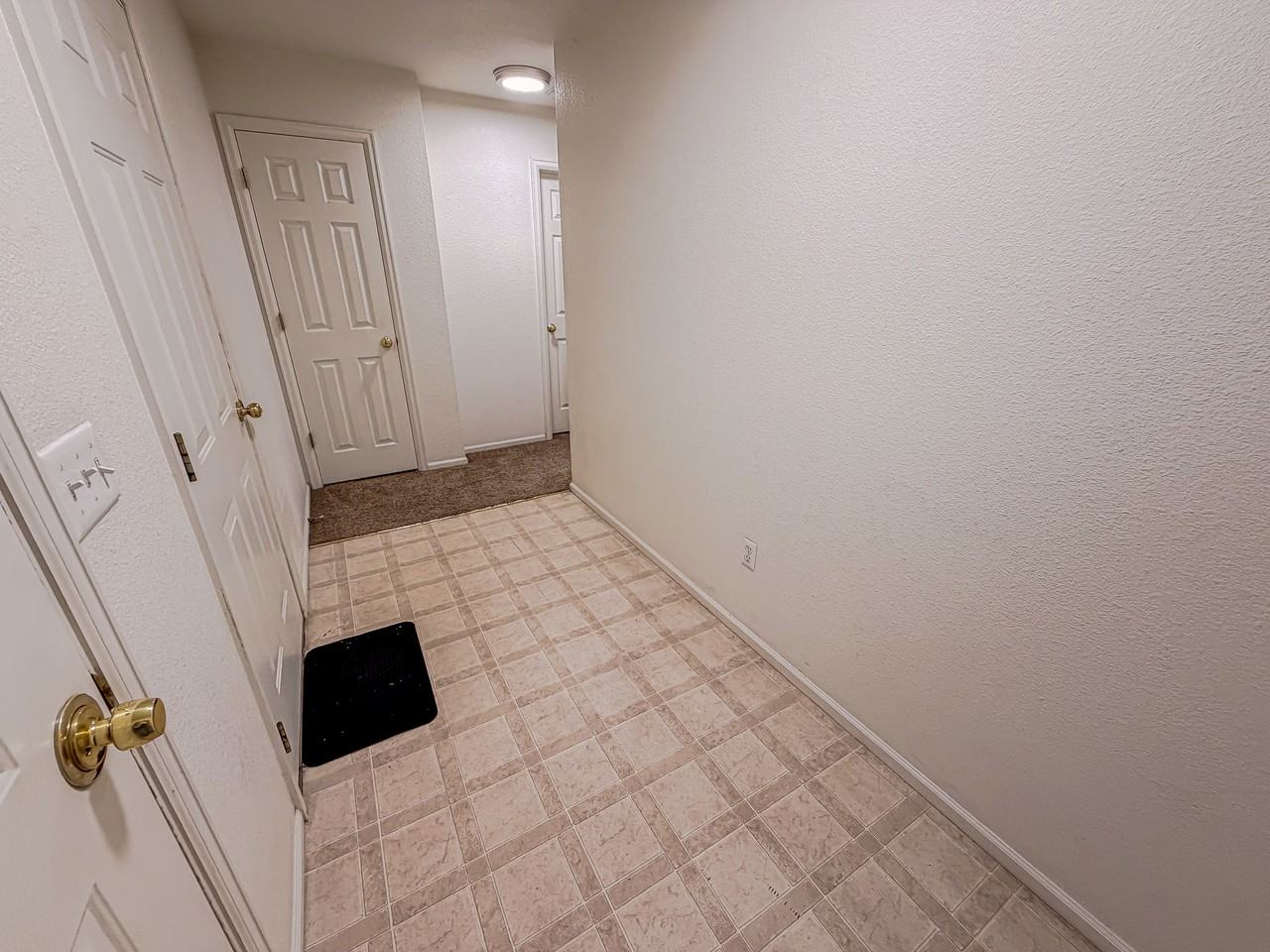 313 Hunters Way #1 - Photo 2 of 13