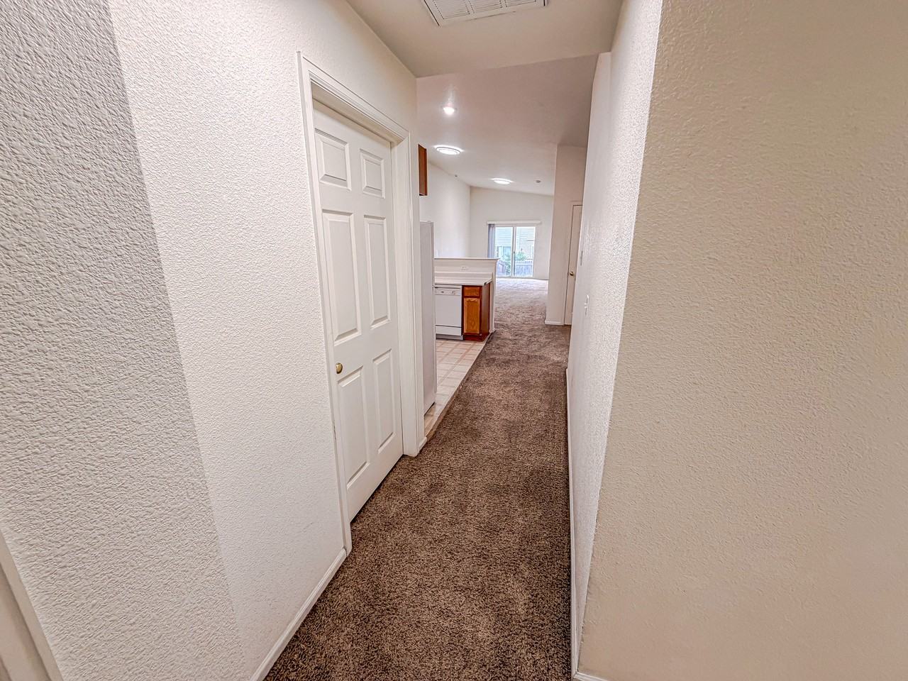 313 Hunters Way #1 - Photo 3 of 13