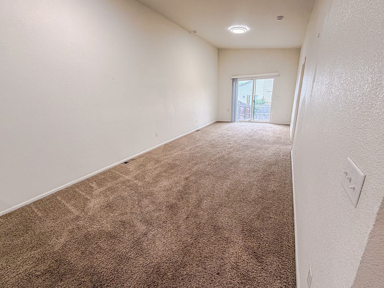 313 Hunters Way #1 - Photo 5 of 13