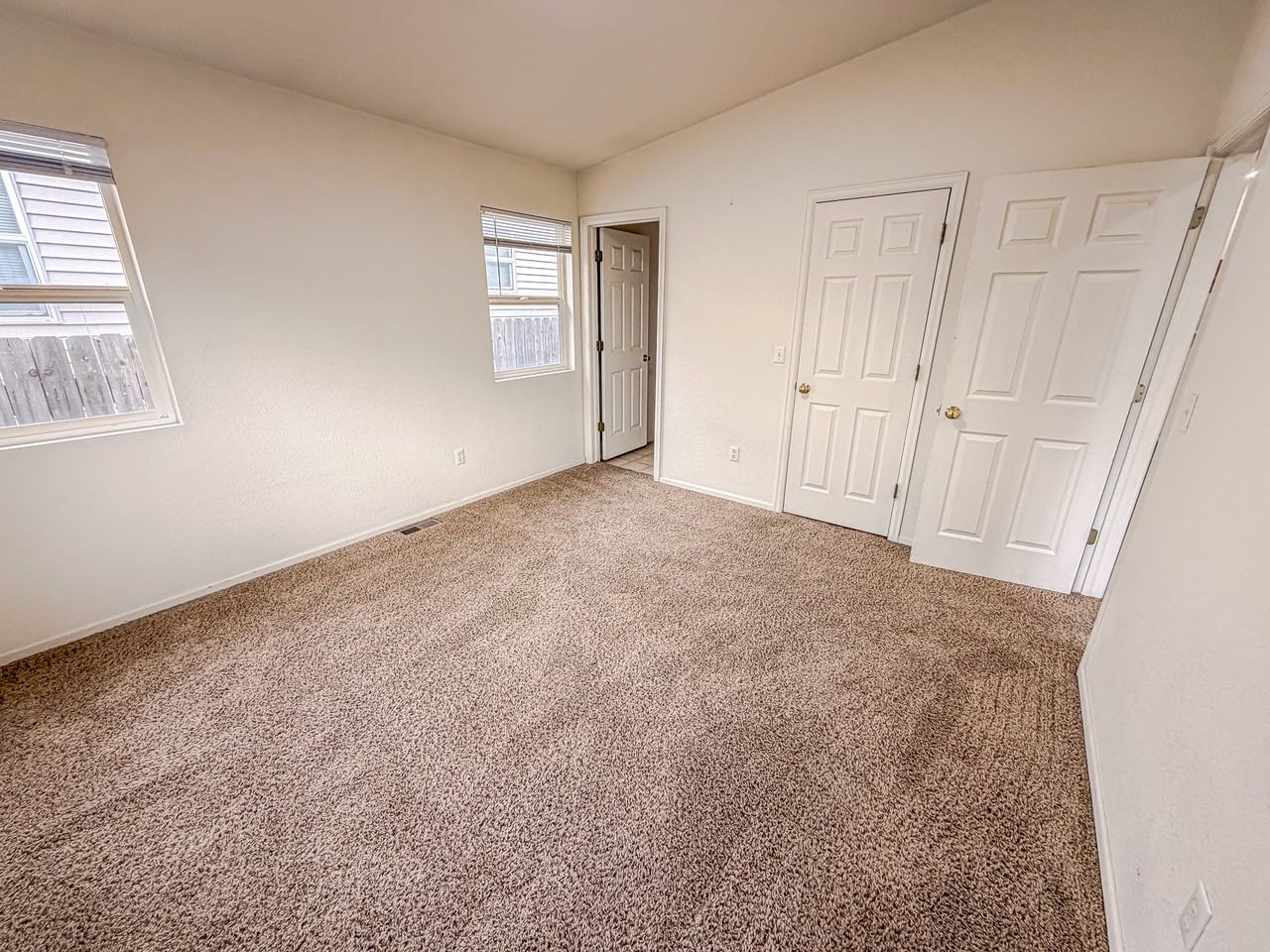313 Hunters Way #1 - Photo 7 of 13