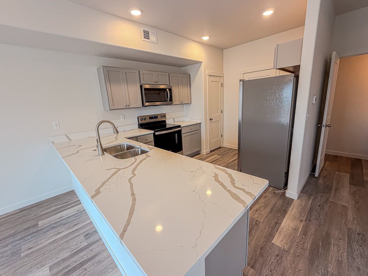 1601 Elsie Jean Trl #1 - Photo 5 of 17