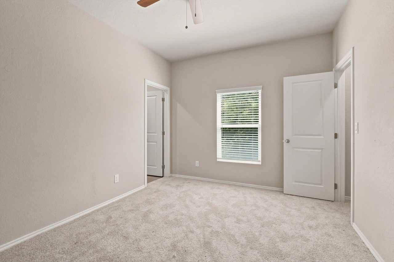 7226 Briar Place - 2Unit 102 #1 - Photo 6 of 9