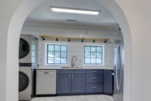 featured image of 1122 Wellman Ave Ne