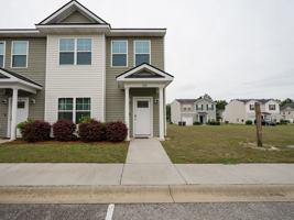 featured image of 115 Governors Blvd #1