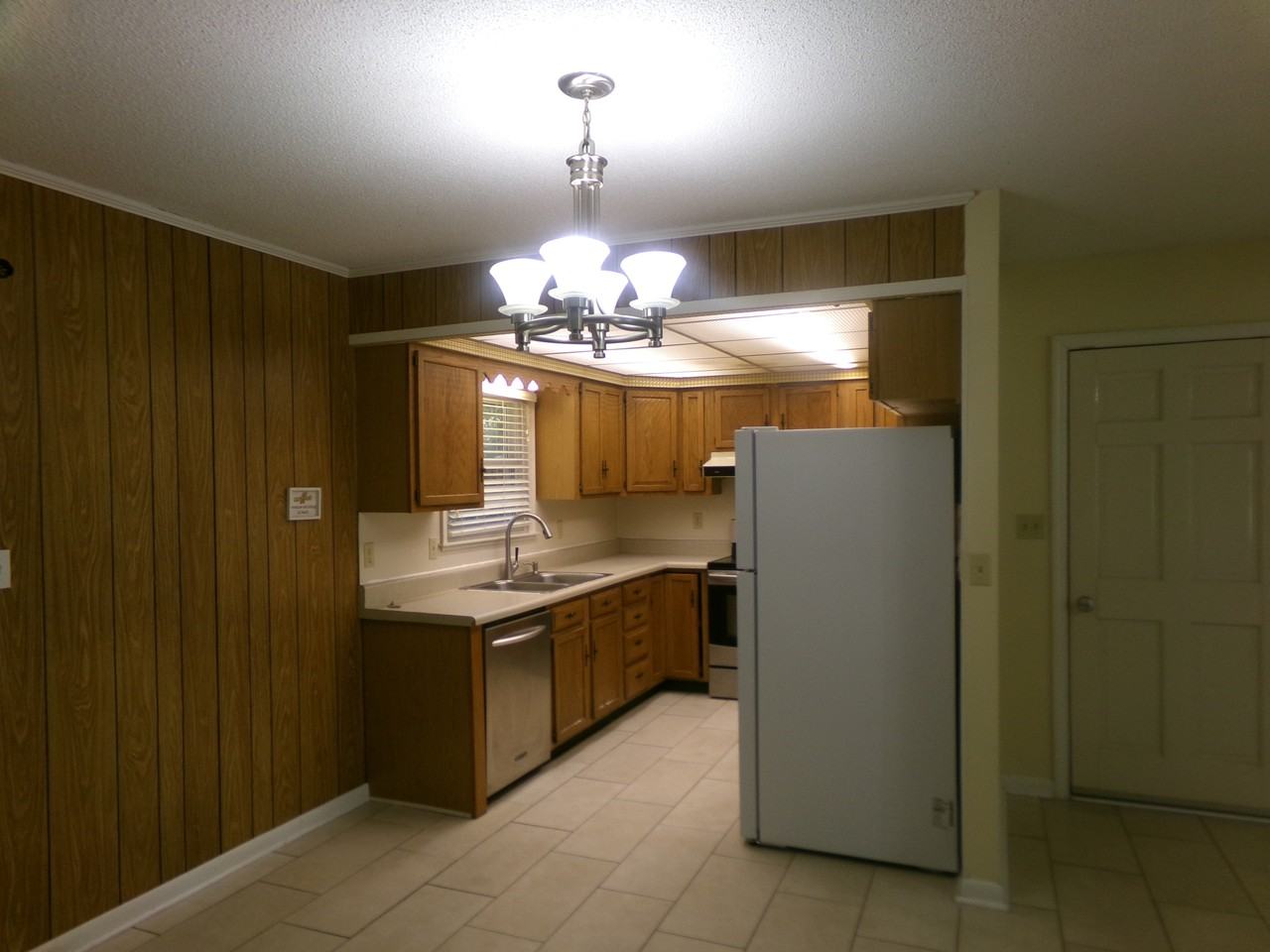 804 44th Ave N #1 - Photo 4 of 28