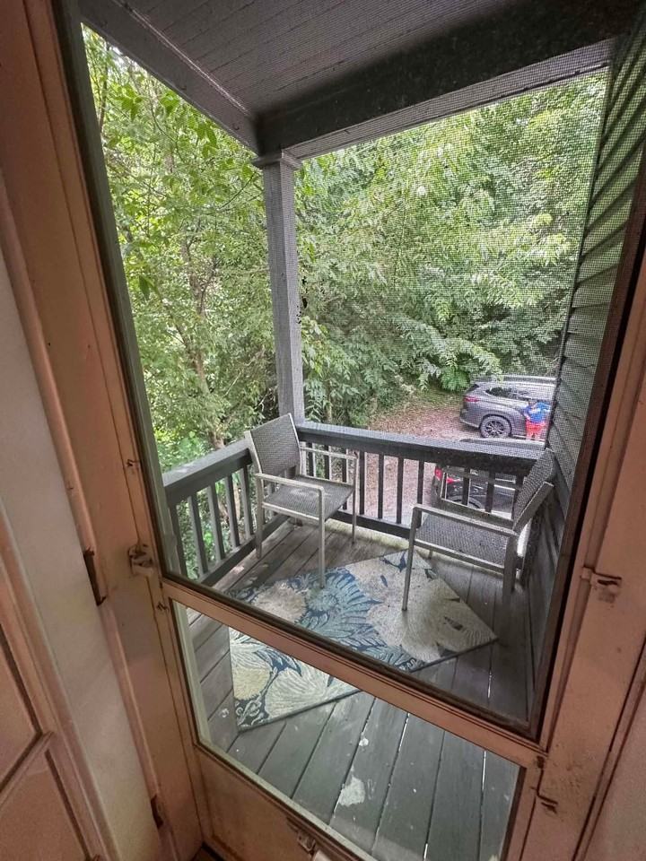 3853 Vine St #2 - Photo 6 of 11