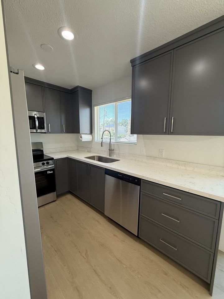 1838 W New York Dr #1 - Photo 4 of 50