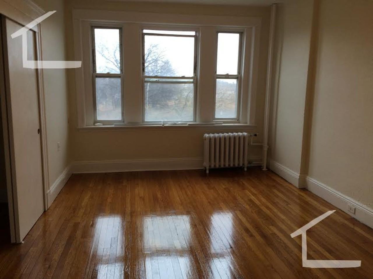 1173 Boylston St - Photo 2 of 8