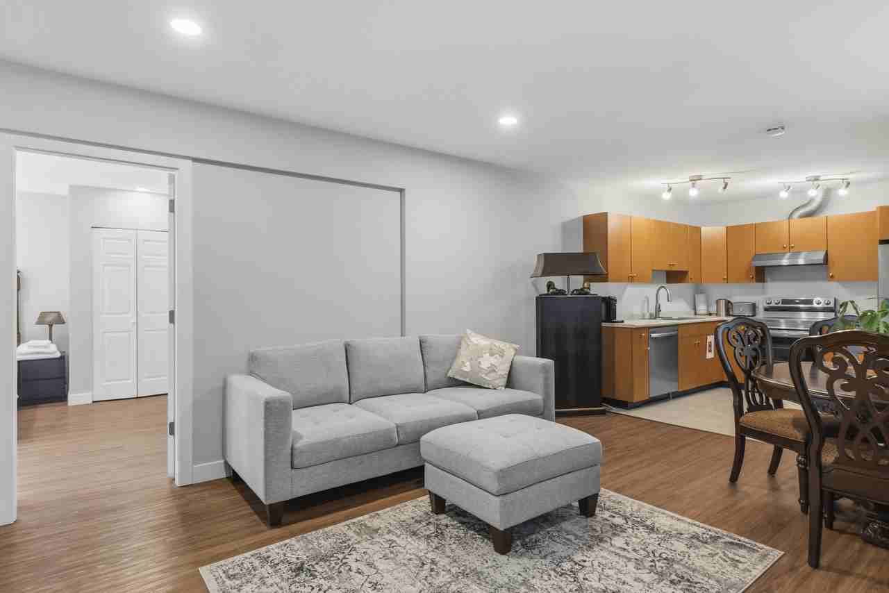 4225 Evergreen Avenue - Photo 3 of 23