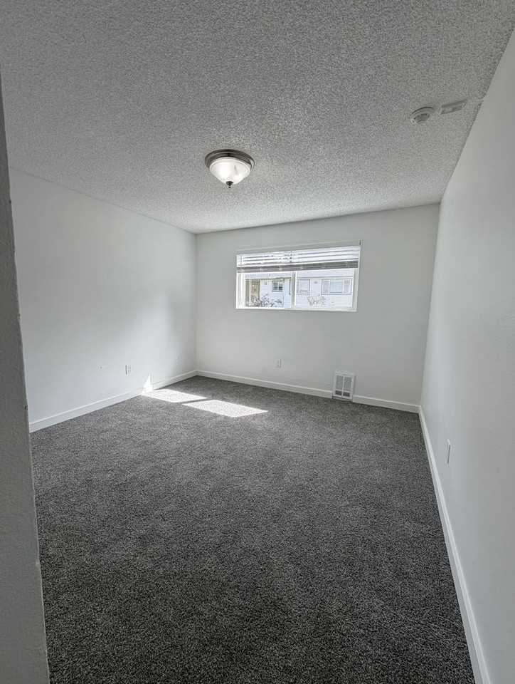 Interlakken Apartments - Photo 7 of 7