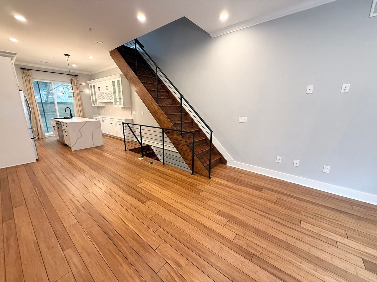 2923 Gerritt St - Photo 3 of 35