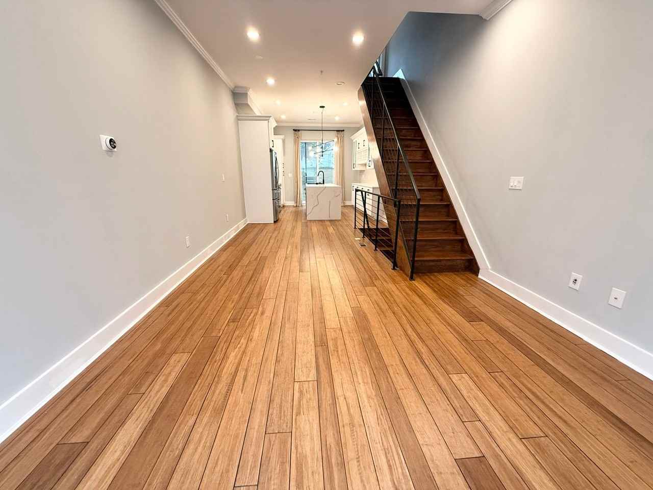 2923 Gerritt St - Photo 4 of 35