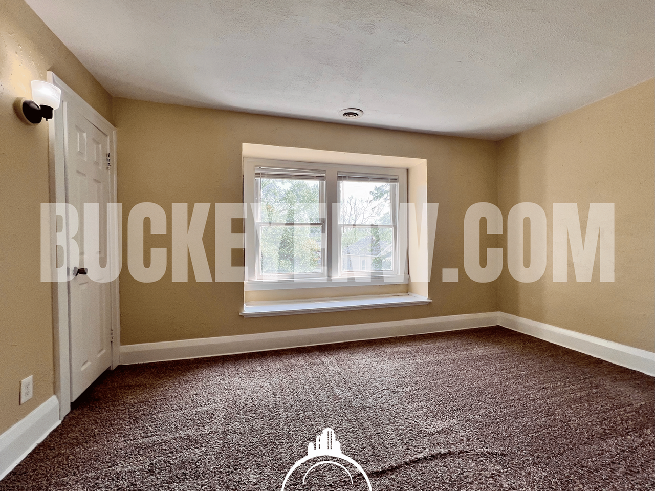 1110 Harding Dr - Photo 7 of 16