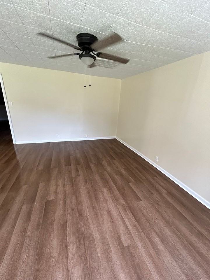 4802 Sherman Dr - Photo 2 of 19