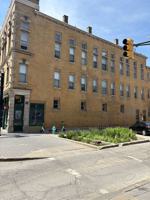 featured image of 1044 Shelby St
