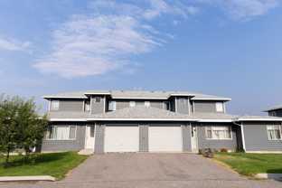 Oak Street Town Homes - Photo 1 of 1