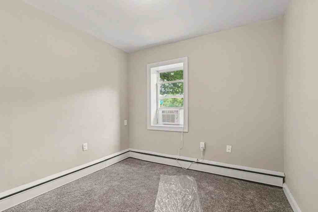 80 2nd St - Photo 7 of 14