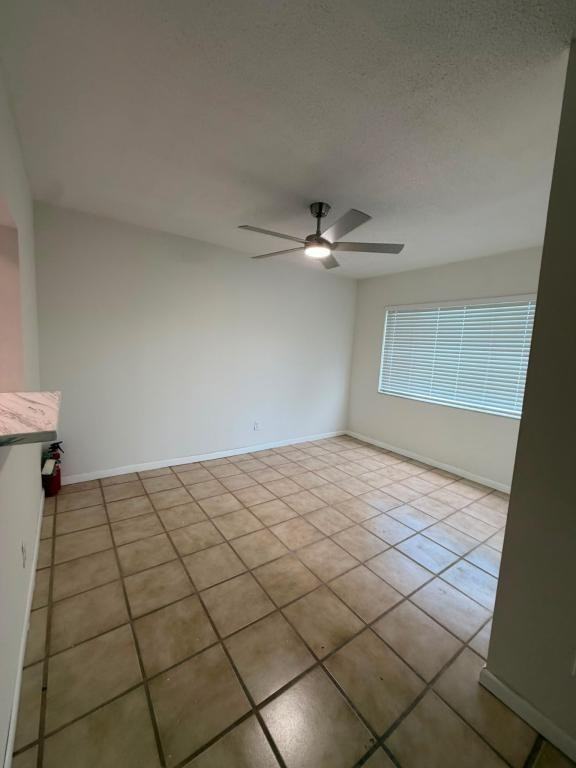 821 N Keene Rd - Photo 3 of 8