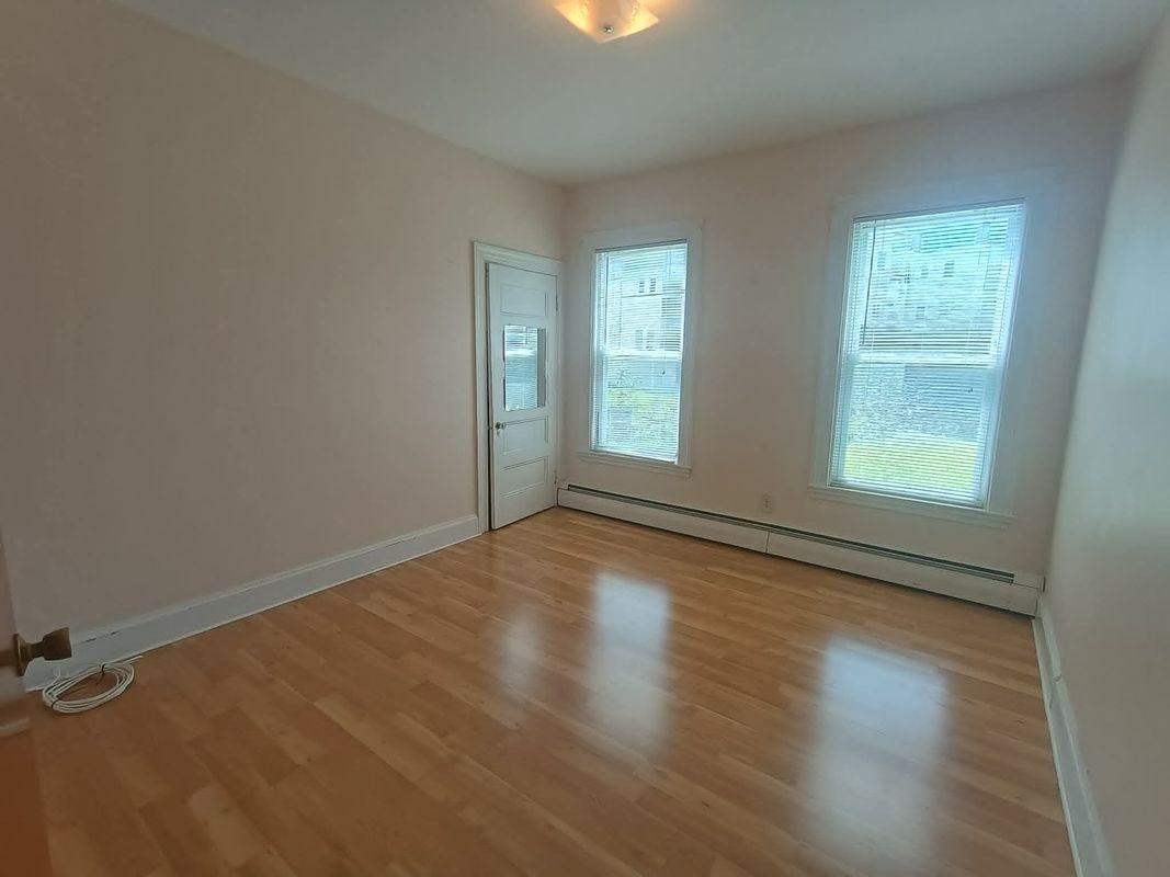 18 Myrick St - Photo 2 of 15