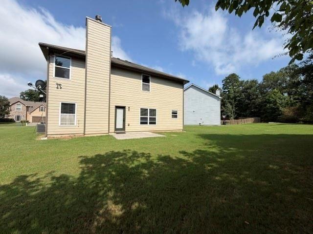 1020 Capstone Ct - Photo 3 of 23