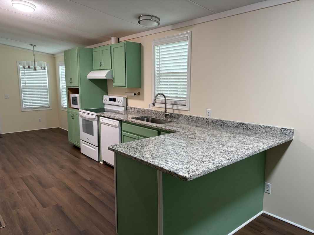 200 Pecan St - Photo 5 of 17