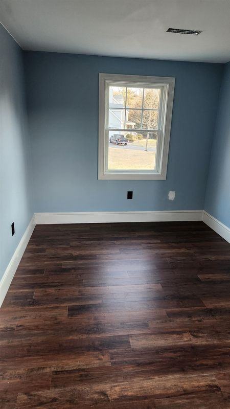 19 Metacomet Dr - Photo 7 of 10