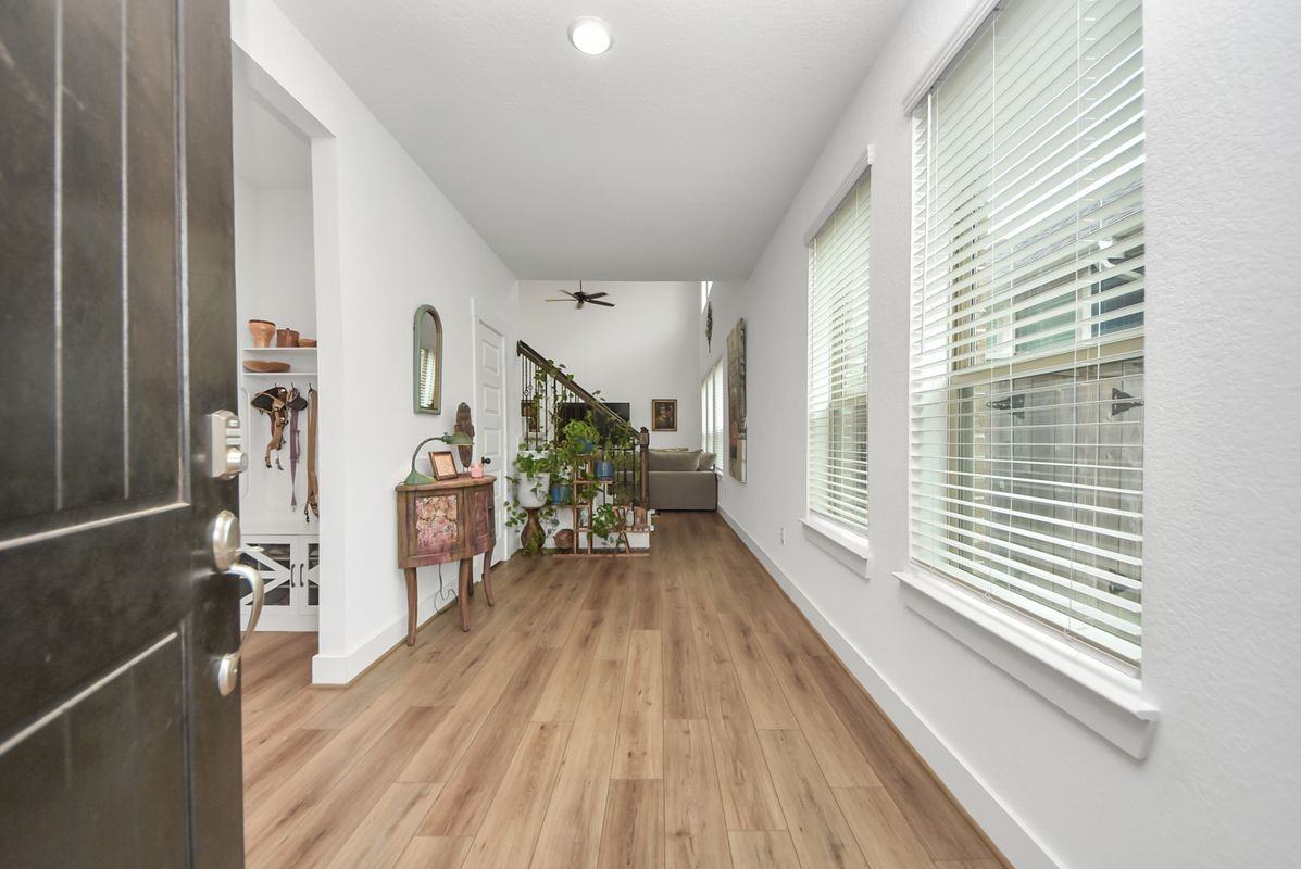 21314 Barcelona Heights Trl - Photo 2 of 30
