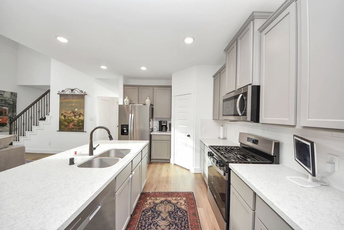 21314 Barcelona Heights Trl - Photo 5 of 30