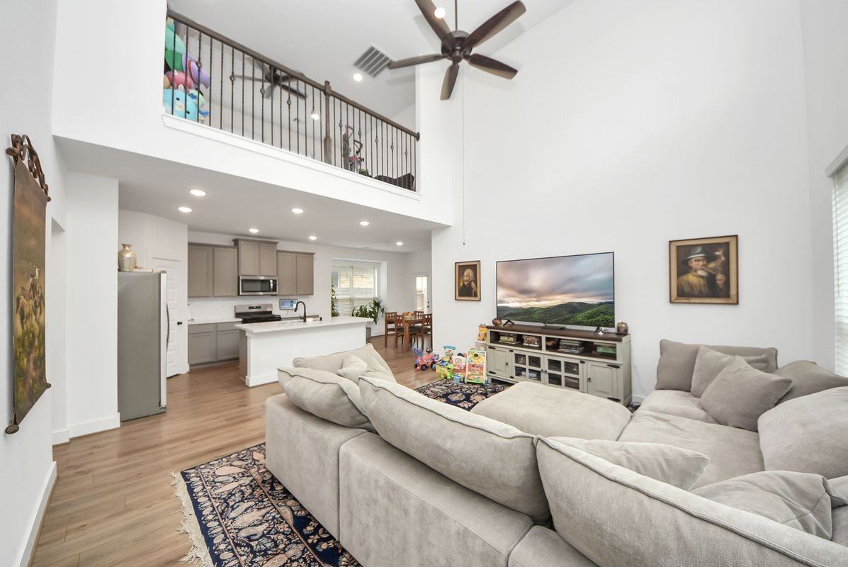 21314 Barcelona Heights Trl - Photo 7 of 30