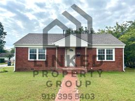 5946 E 4th St - Photo 1 of 1