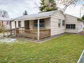 1204 E Bismark Ave - Photo 1 of 1