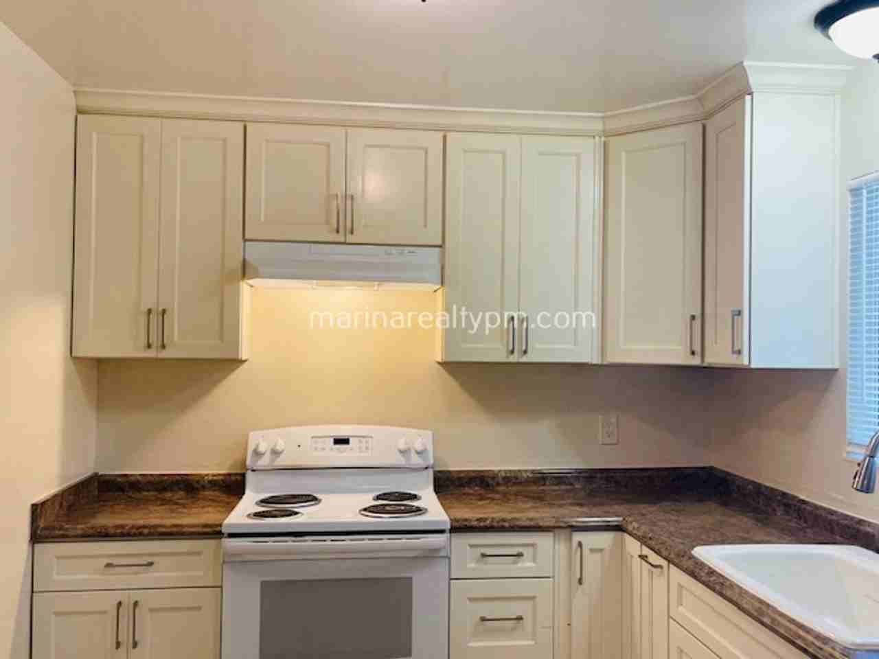 1488 Valle Vista Ave - Photo 3 of 17
