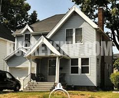 featured image of 1308 Thatcher Dr