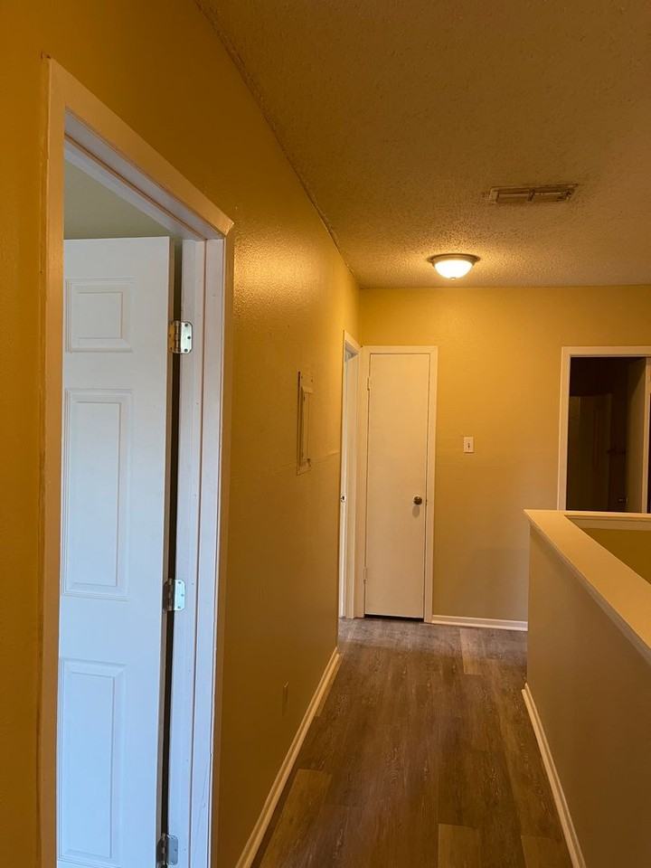 2410 Capitan Dr #A - Photo 7 of 12