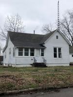 featured image of 301 N 10th St
