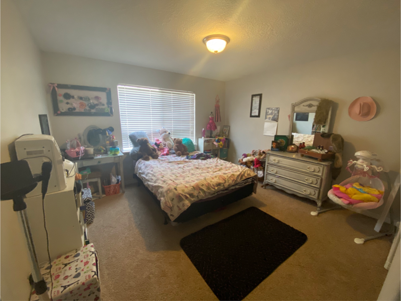 1599 S 530 E - Photo 5 of 11