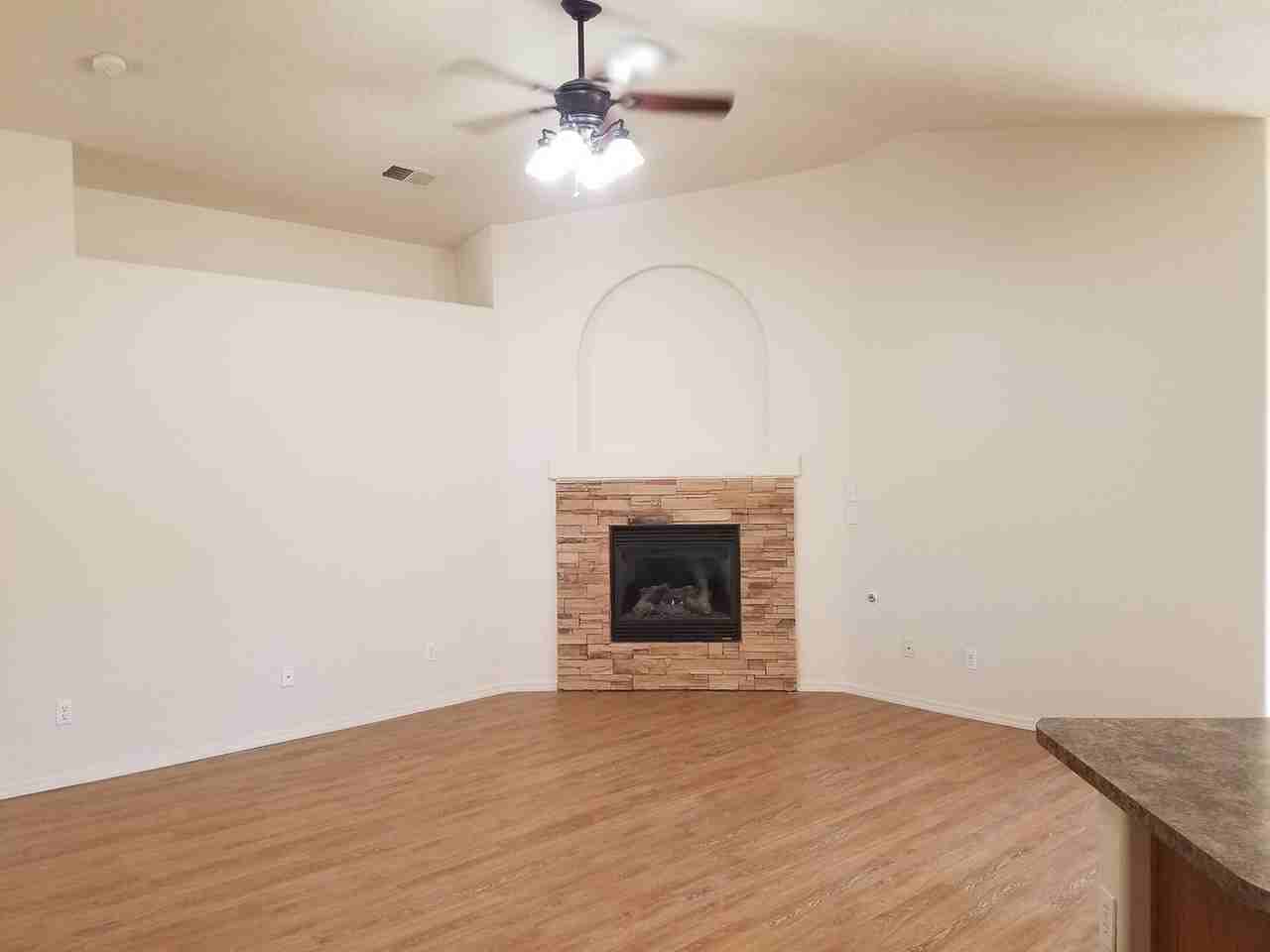 2891 Desert Sage Ave Sw - Photo 5 of 7