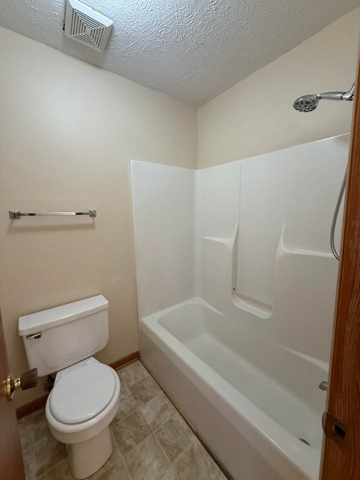 5671 Archer Rd - Photo 7 of 16