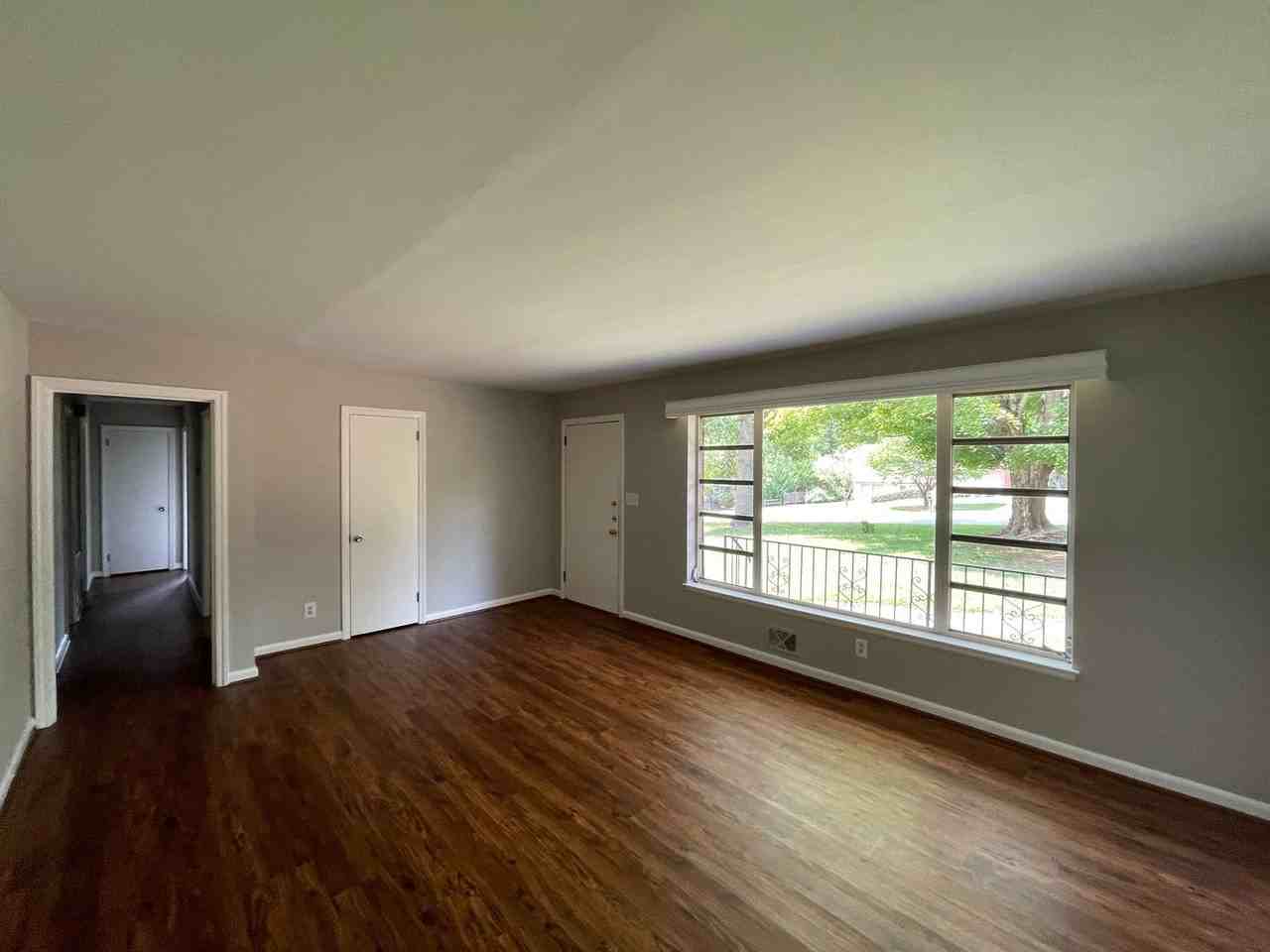 709 Branton Dr - Photo 2 of 26