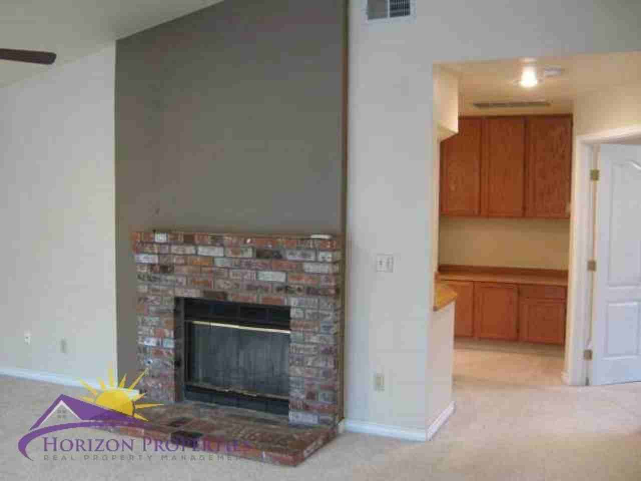 2030 Moontree Dr - Photo 6 of 36