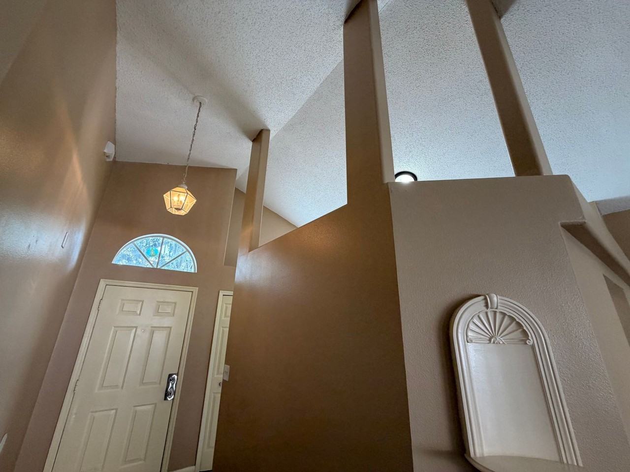 107 Foggy Creek Rd - Photo 2 of 15