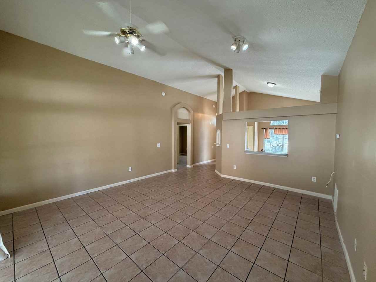 107 Foggy Creek Rd - Photo 4 of 15