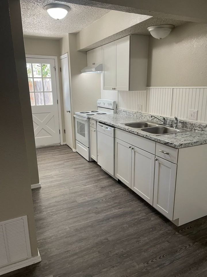 103 Kendra Dr - Photo 4 of 8