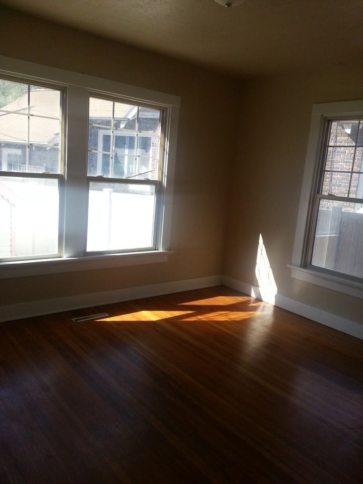 8868 W Park St - Photo 4 of 12
