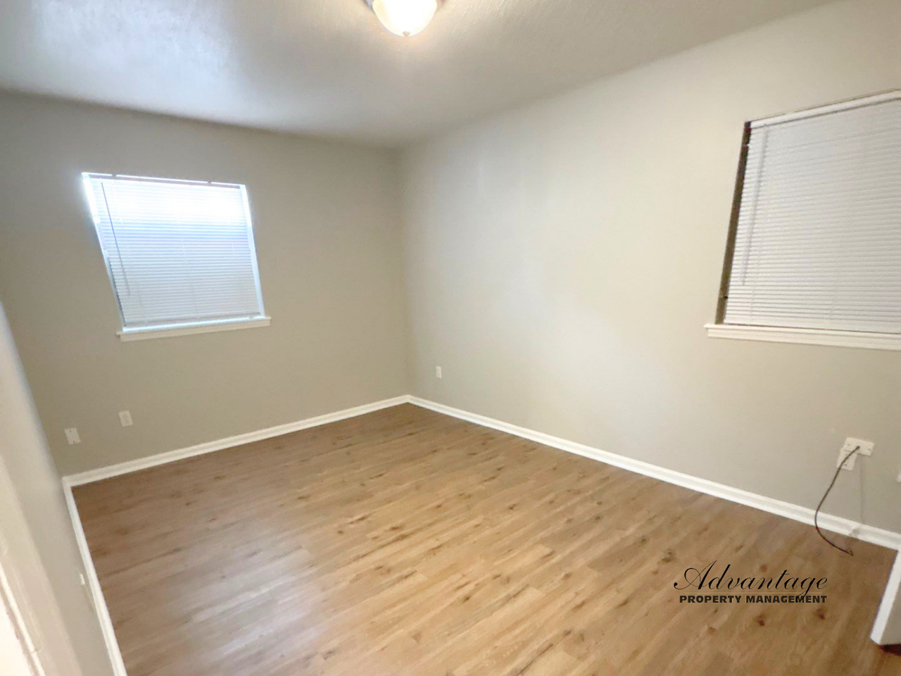 3816 Ford Rd - Photo 6 of 18